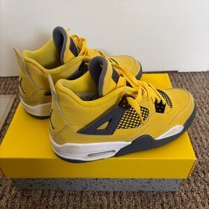 Jordan Kids Yellow and Gray Sneakers